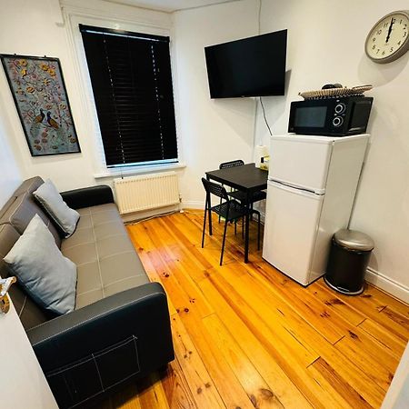 Apartmán Notting Hill Guest Flat Ealing Pokoj fotografie